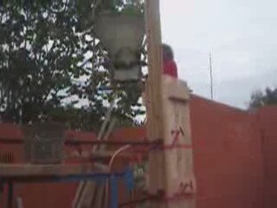 coulage d'un poteau (tête de mur)