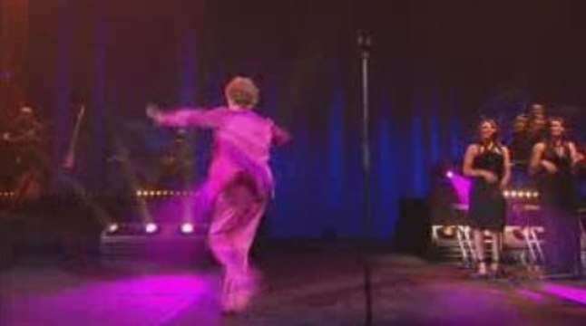 Annie CORDY (2008) Nini la chance+petit medley