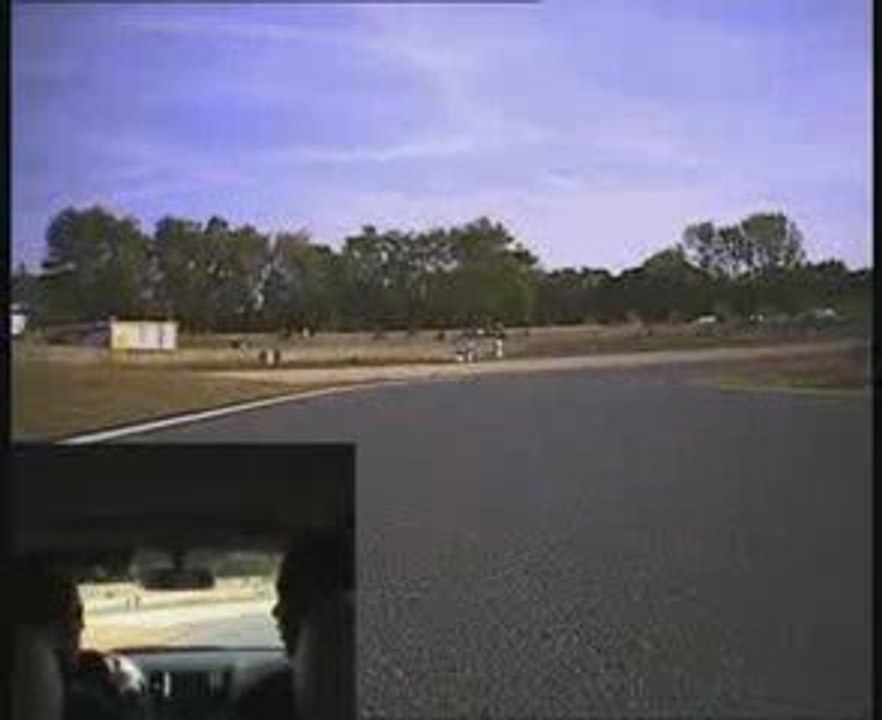 Subaru_circuit_carole