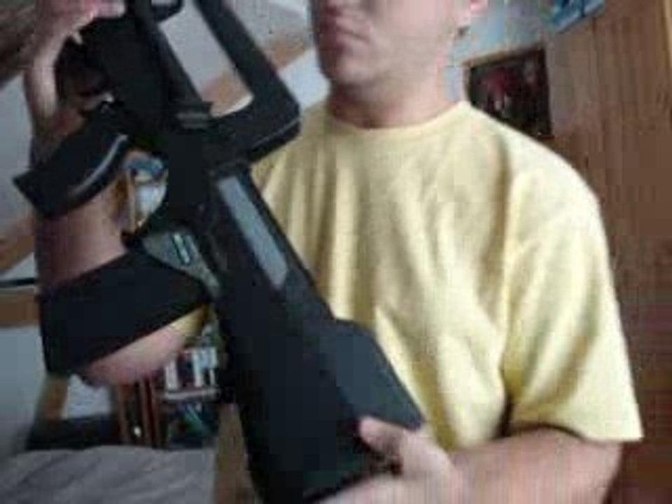 Famas f1-présentation