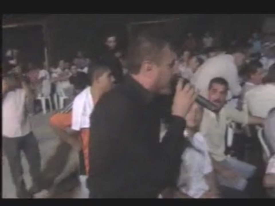 Azer Bülbül - Bitti Mapus  (canlı performans)