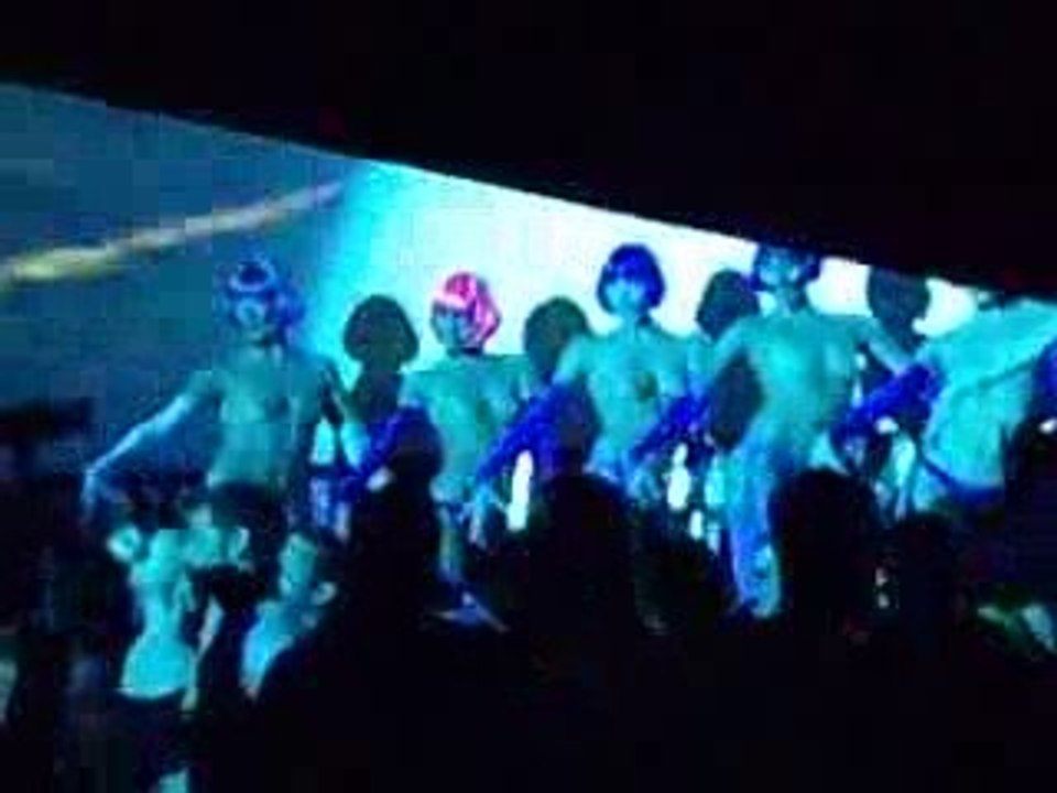 MOV00650