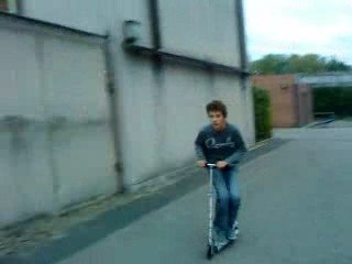 gamelle en trotinette