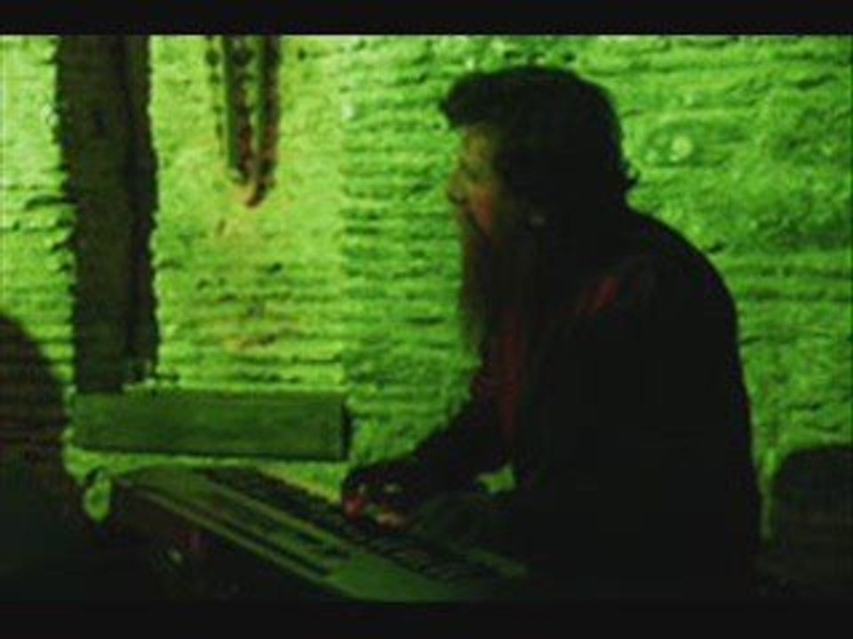 Ezginin Günlüğü - Mutlu Olmak Varken