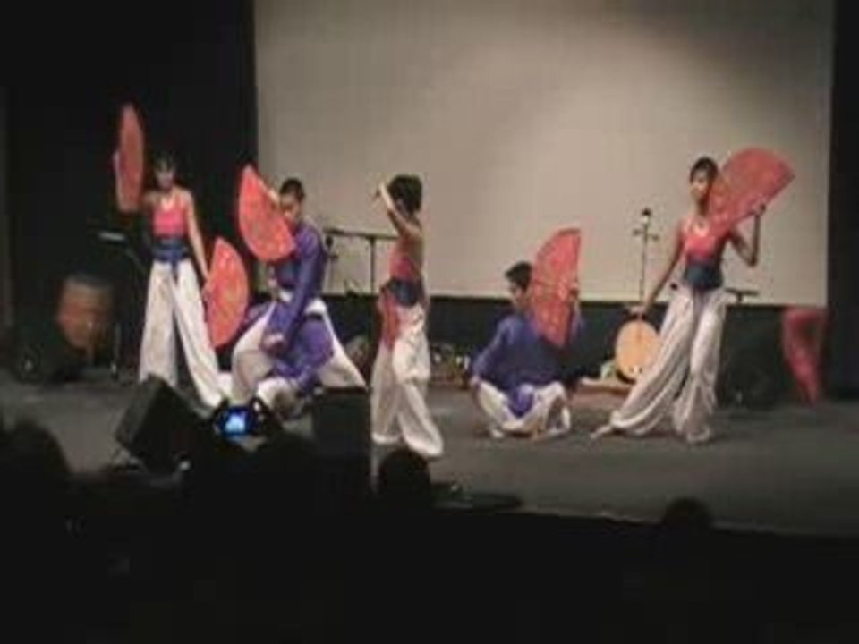 Danse Ben em la bien rong