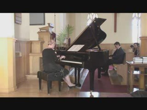 Lantos Edit emlekere - Kenedi Maria zongoramuvesz