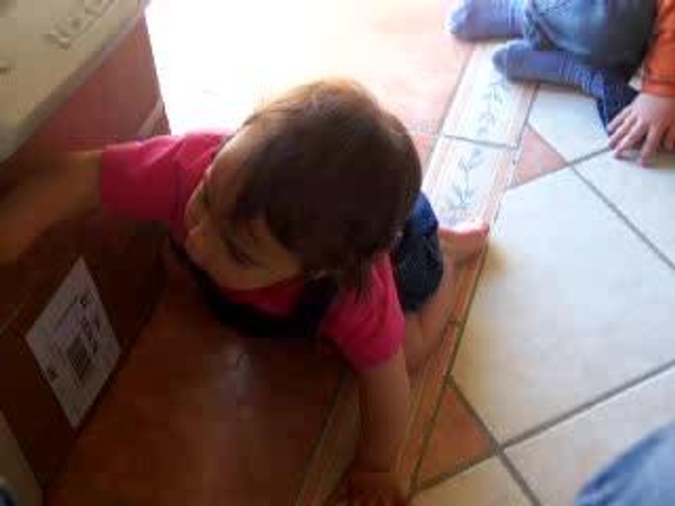 Titi aime sa soeur !