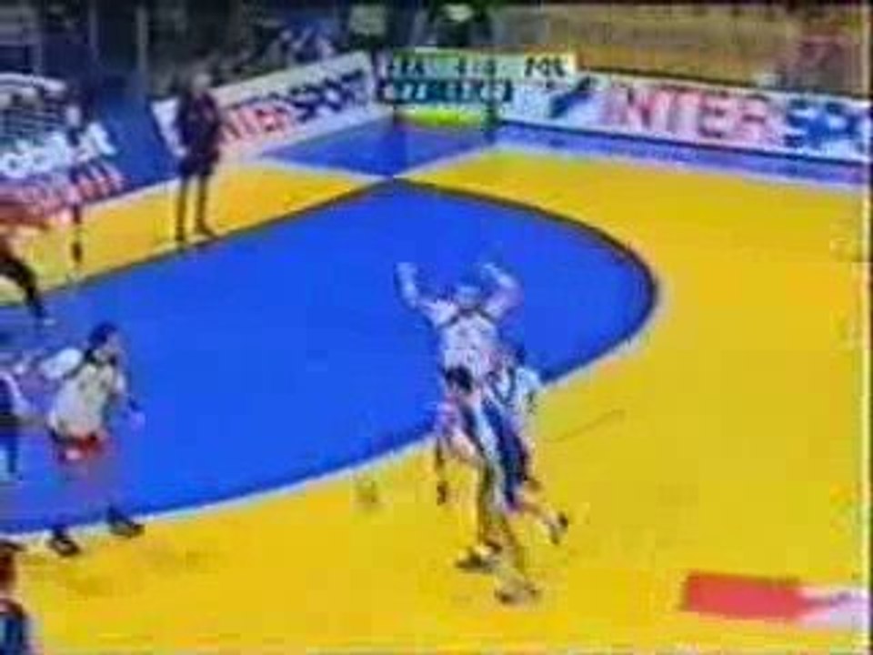 AÇIK GOL SANSI 7 METRE
