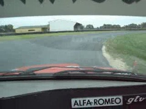 Lurcy Levis 4 octobre 2009 / alfa roméo gtv6 (part III)
