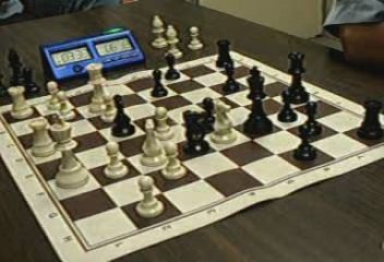 ECHECS : JULIEN 1 VS 0 STEPH (COUPE 2009)