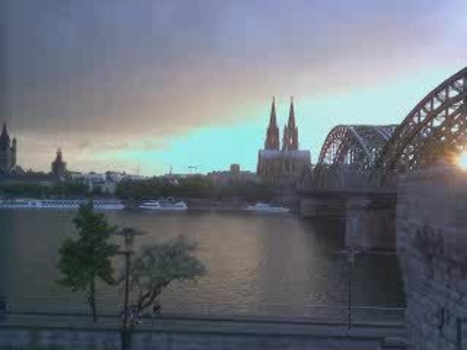 die eins - Freddy Friday