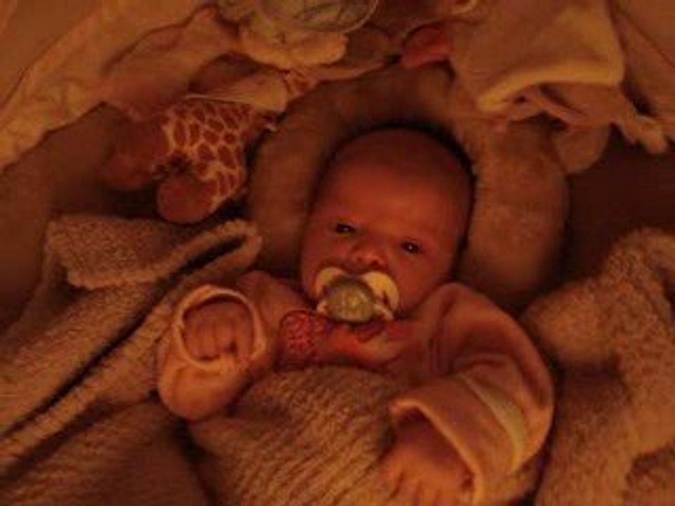 LILY 1 MOIS