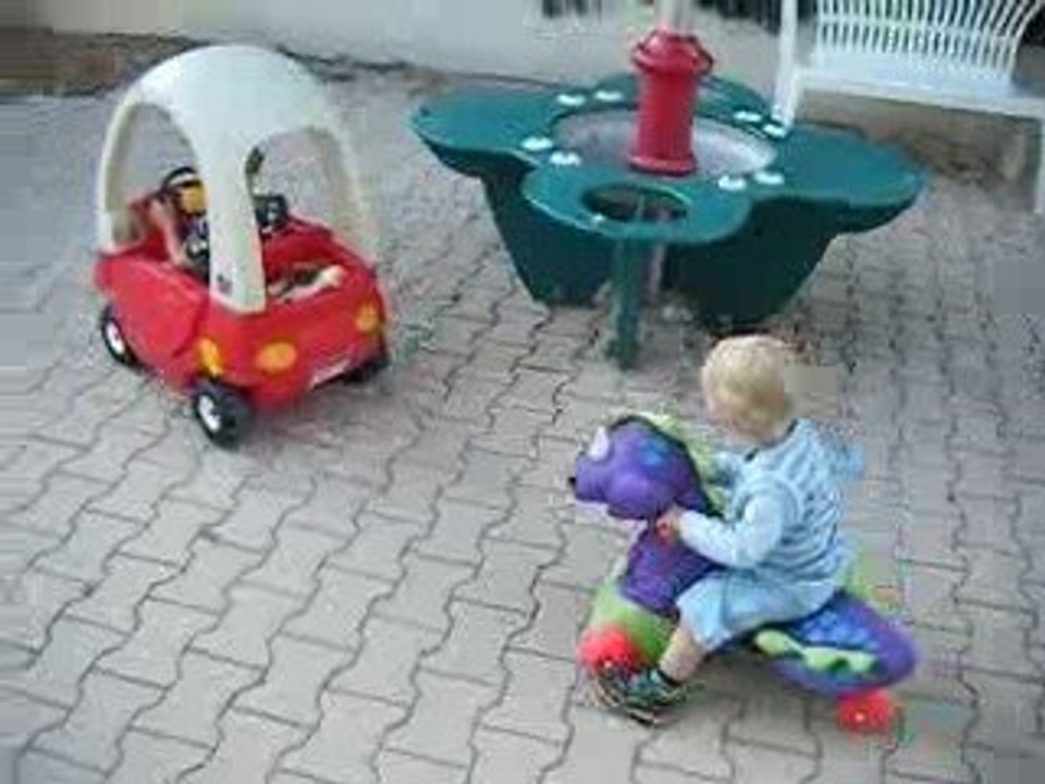 bébé cascadeur