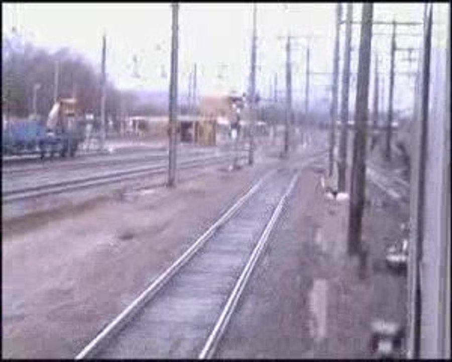 Départ de Culoz avec la CC 6559