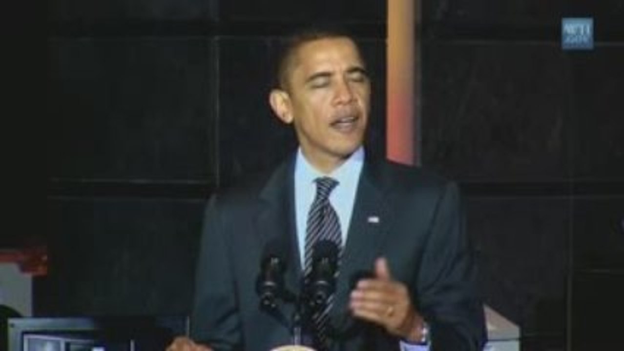 Obama Visits The "Bat Cave" With CIA, FBI, NYPD