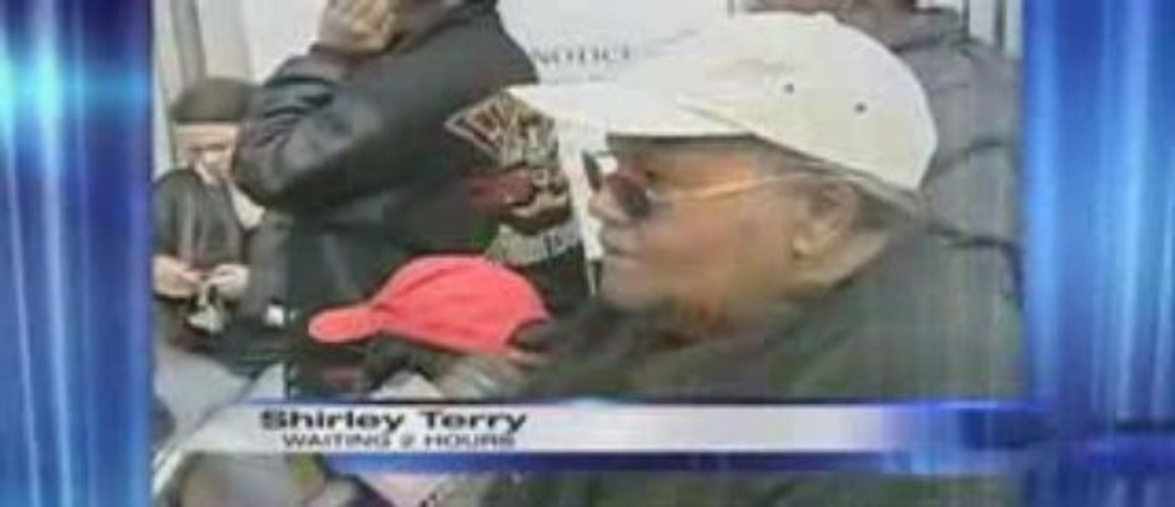 Thousands Line Up For Stimulus Money