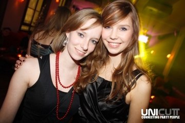 UNICUTT TV NIGHTLIFE REPORT 5.10.2009 Guru Josh Project