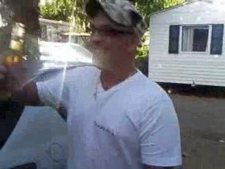 Nours et Momo en mode camping