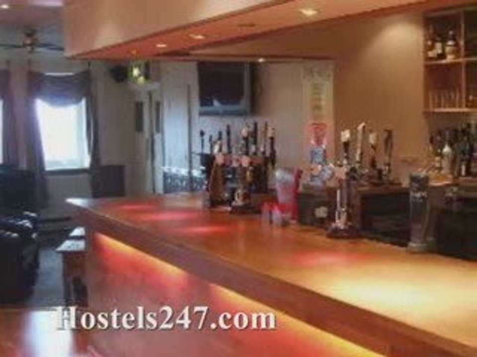 Cardiff Hostels Video from Hostels247.com-Sky Plaza Hotel