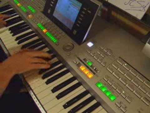 petits extraits de compos personnelles au synthé