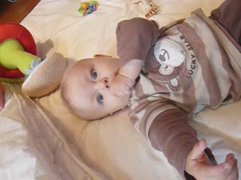 Eliott se retourne !!