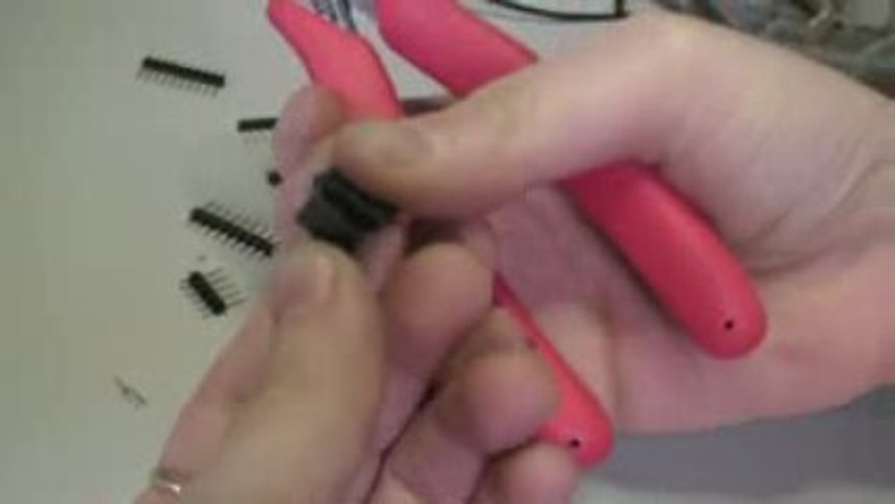 Using diagonal clippers