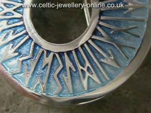 Celtic brooch in silver DSF118