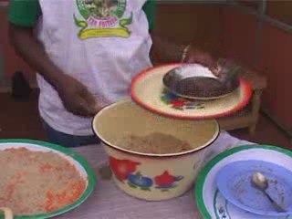 Des pâtes alimentaires, des cake à base d'igname