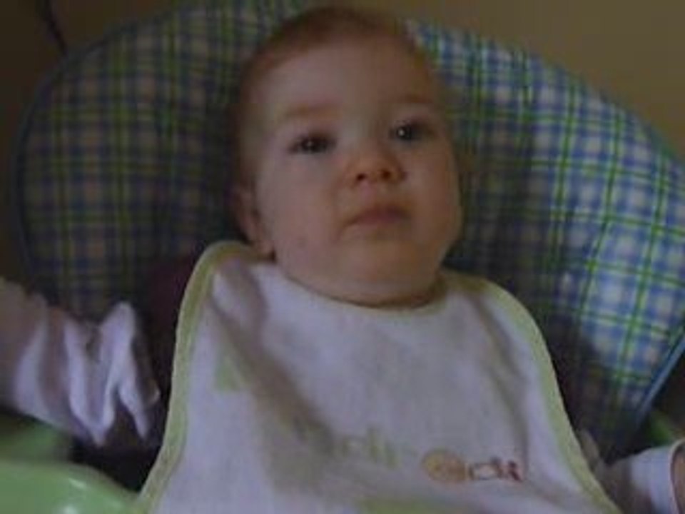 Juliette fait le poisson et le cochon