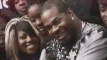 Akon et Busta Rhymes en visite sur un projet
