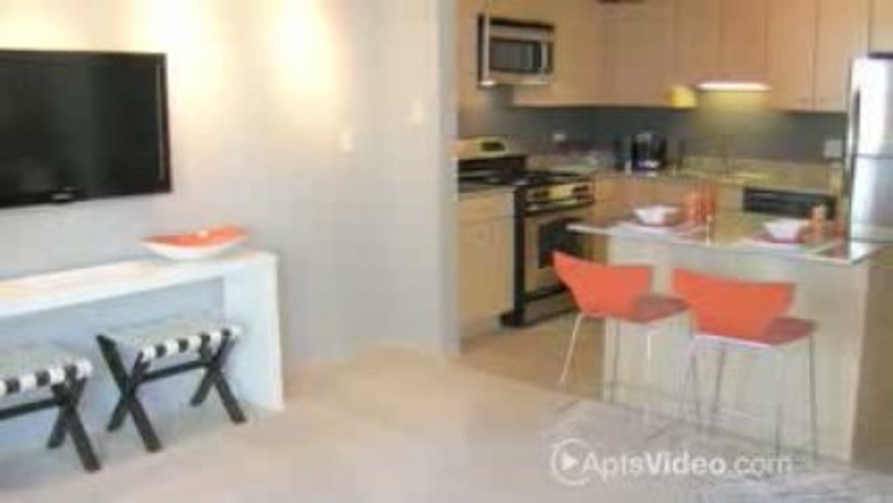 Aqua at Lakeshore East Apartments-Chicago Apartments