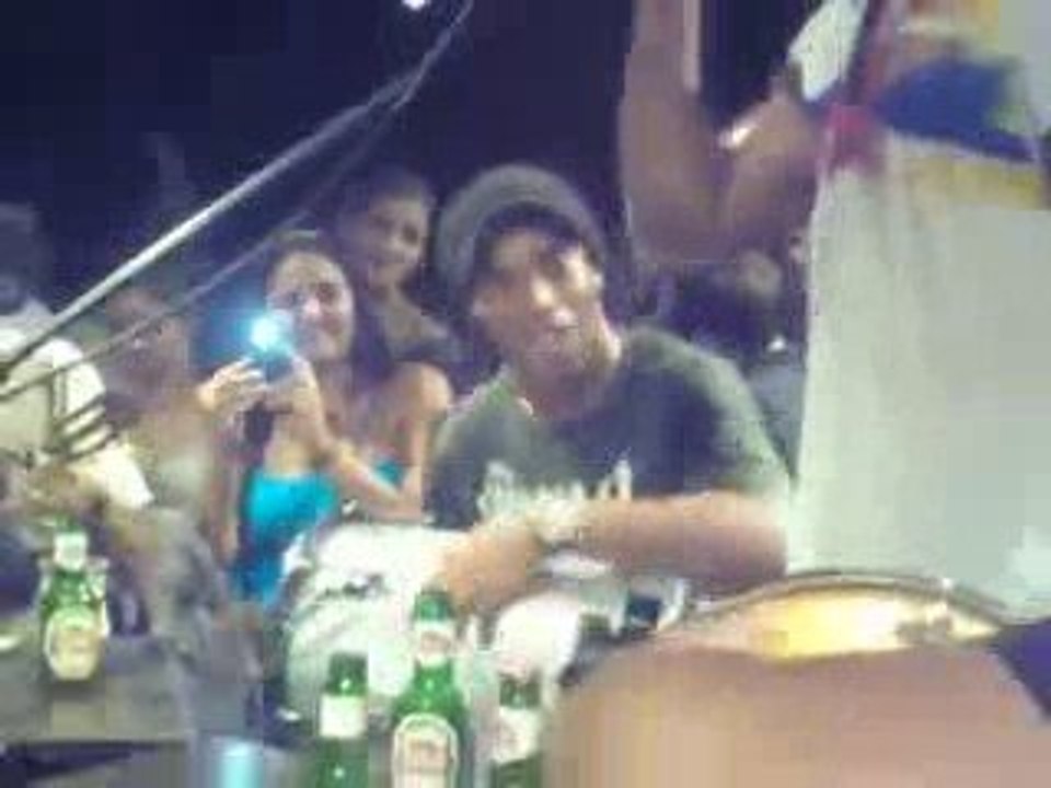 Ronaldinho partying