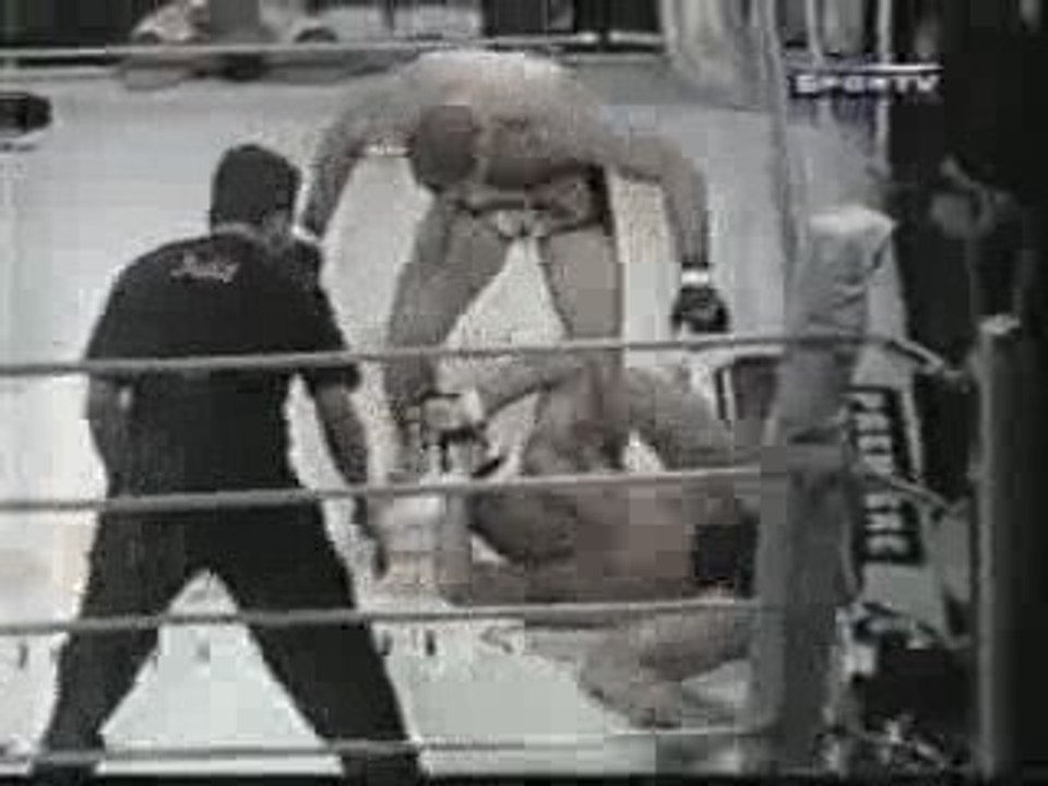 Mauricio Shogun vs  Ângelo Antônio