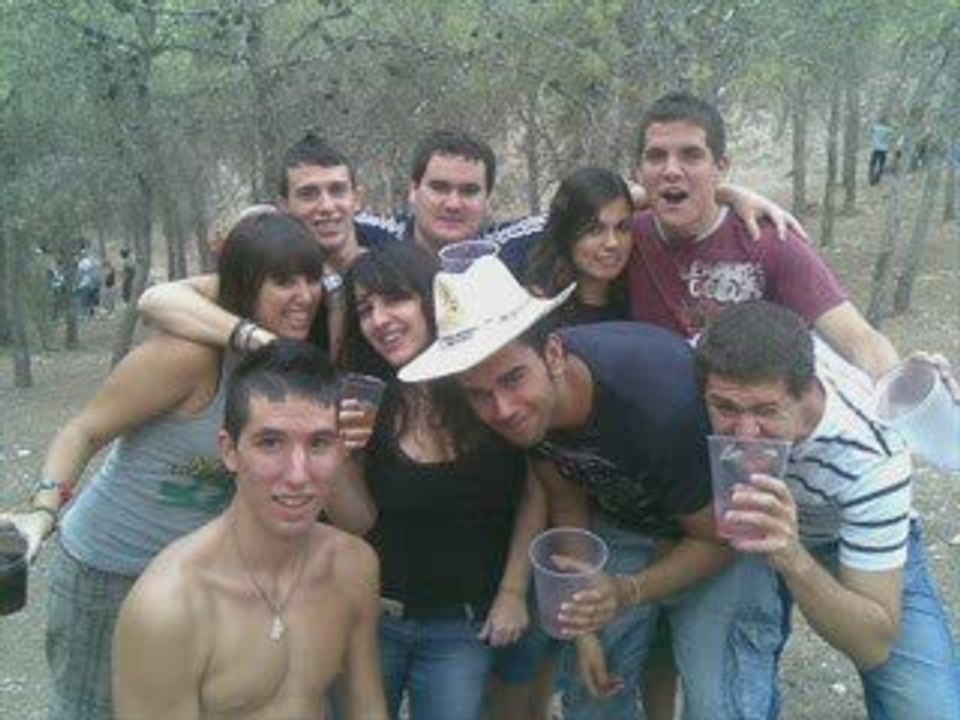 Porque somos compañeros, amigos y familia