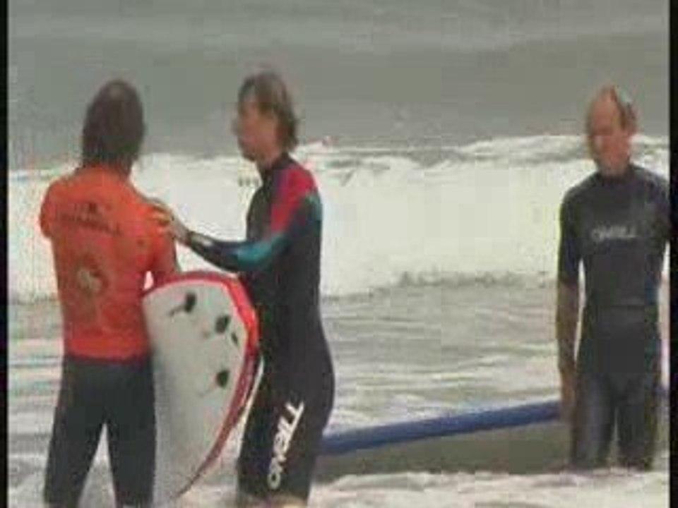 Film2 école de surf h2o 2009