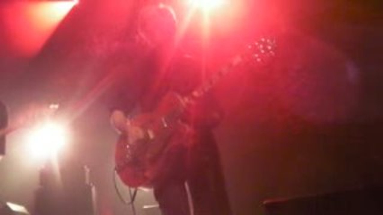 Cali vs Hyènes Bikini : l'espoir.