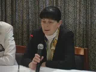 Adnan Oktar'ın basın toplantısı aileler05