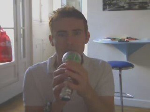 Wiwi égratigne Et si