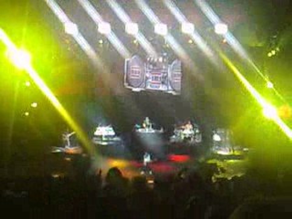 Lil'Wayne Prom Queen - Live at the Apollo Hammersmith London