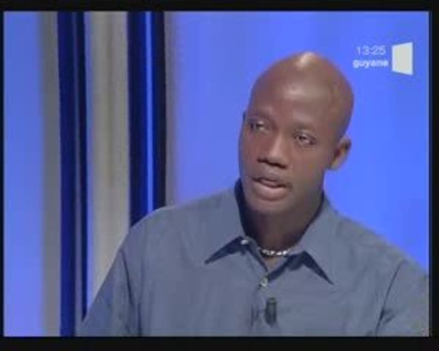 Interview du Dr Djossou Infectiologue au CHAR. (5/5)