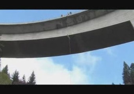 Sauts pendulaires extremes - Villars, Suisse