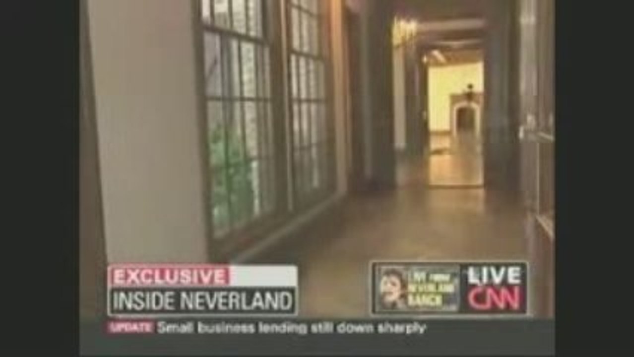 le fantome de mickael jackson dans sa maison