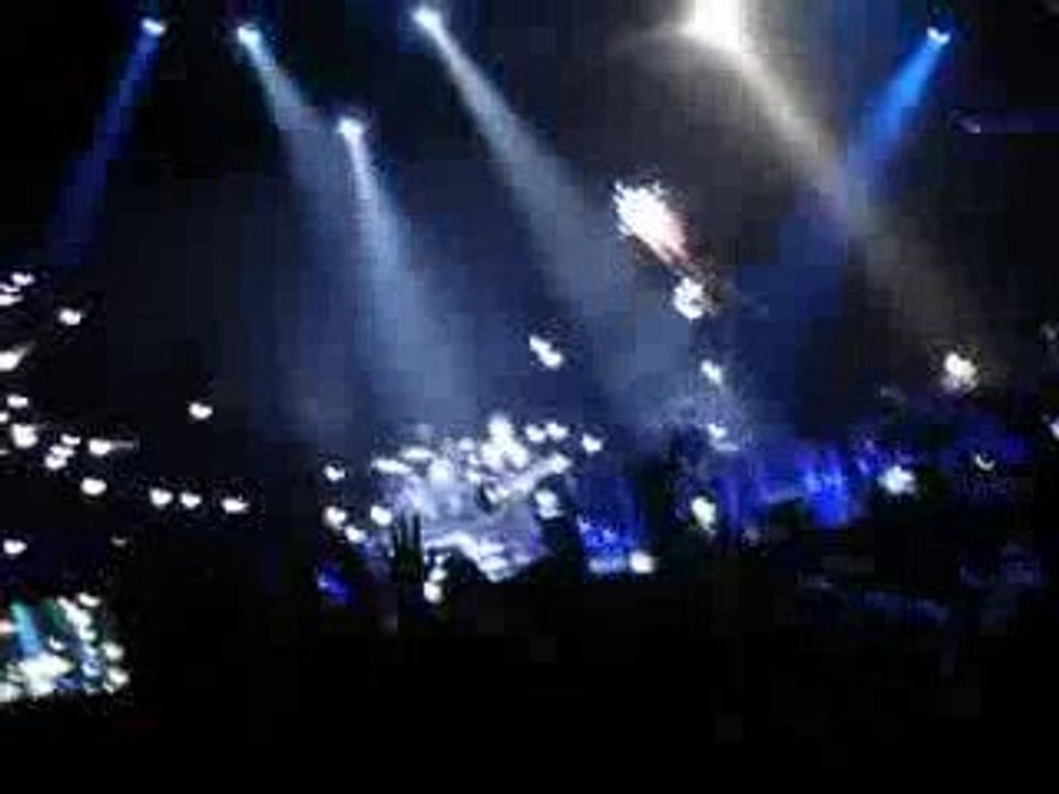Green Day "21 Guns"