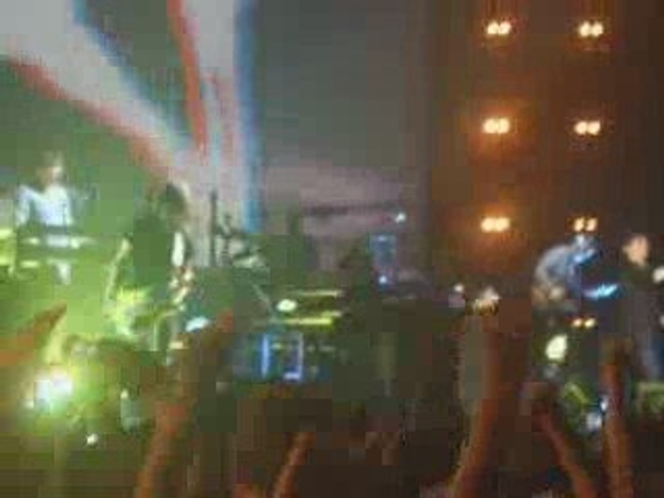 Indochine 06.10.09 - Canary Bay [2/2]