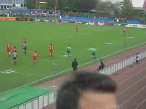Stade-Français-Edimbourg 10/10/09 mêlée+relance du STF