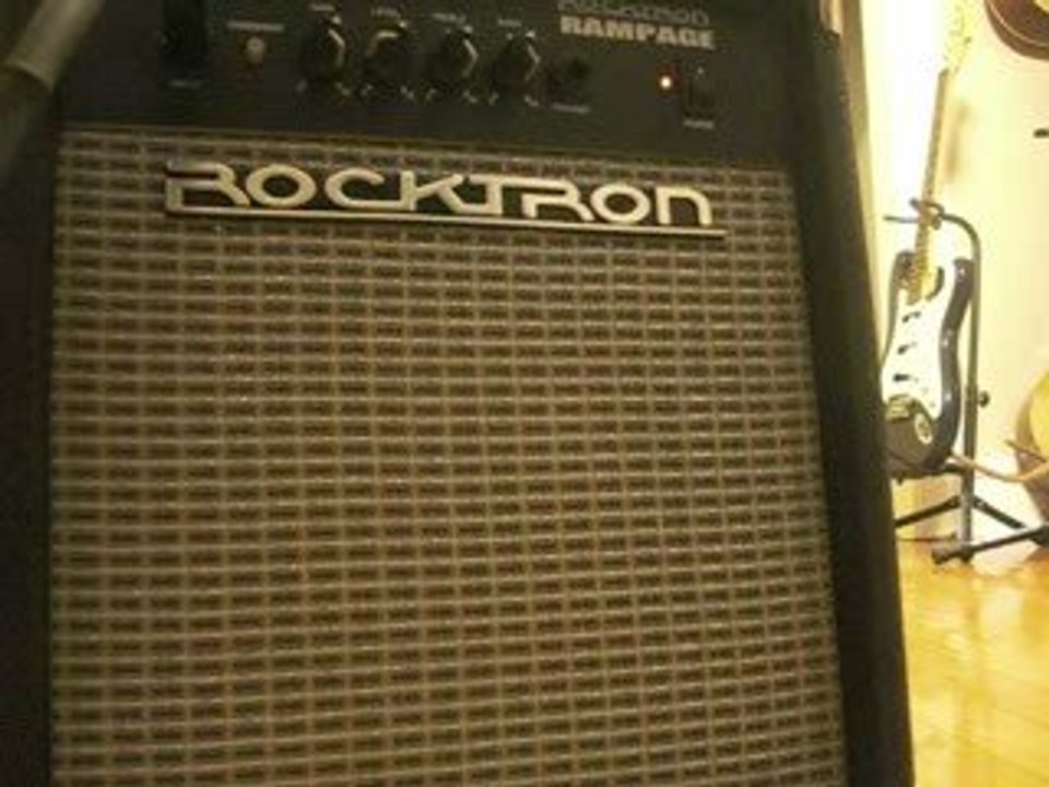 Rocktron R10 Rampage Guitar Practice Amp