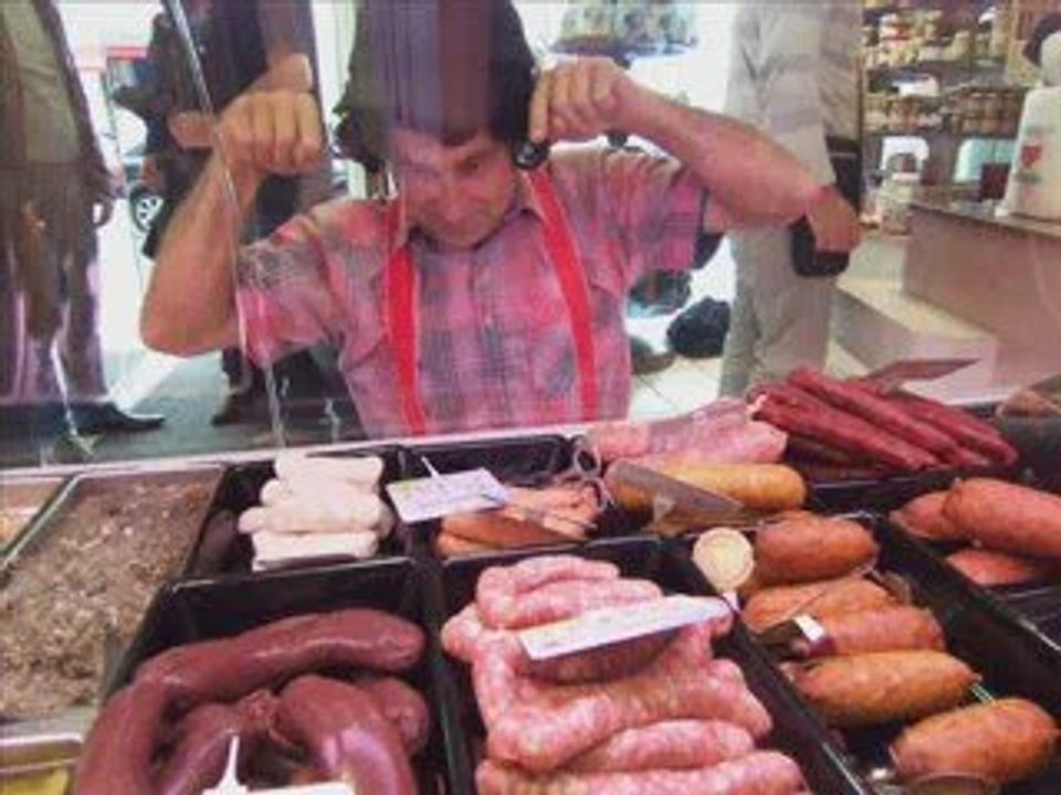 La boucherie chevaline . Clip de Marcel Mazout .