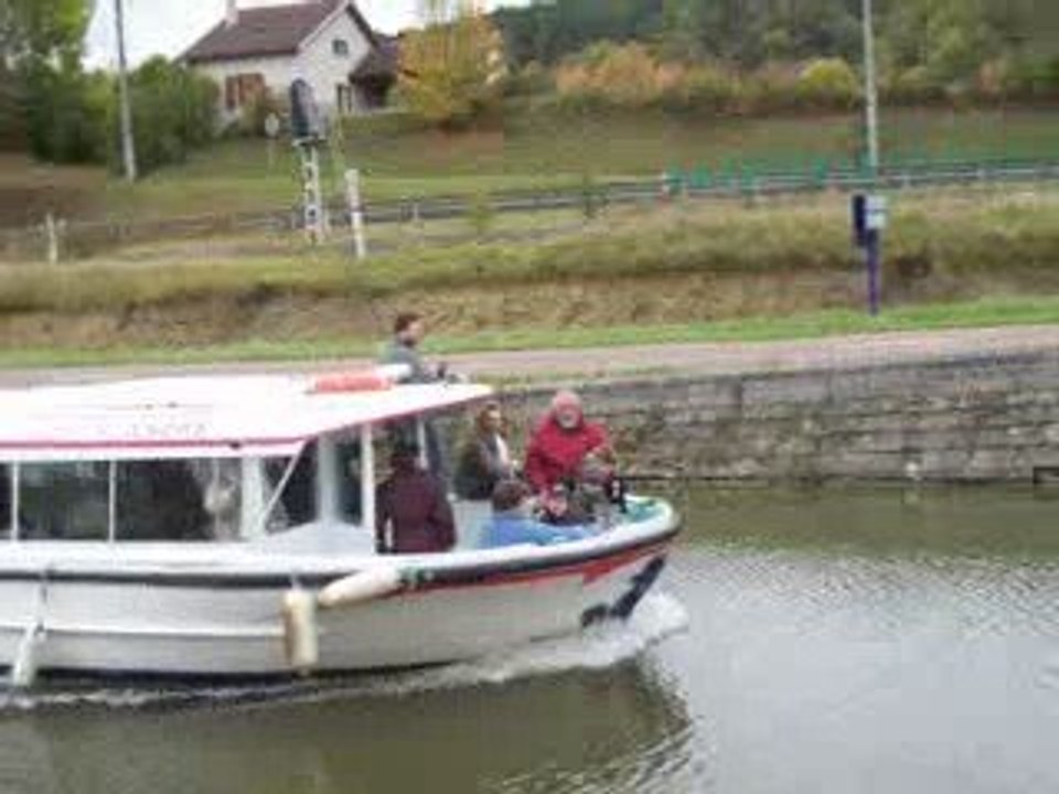 PONT LEVANT DE LUZY SUR MARNE