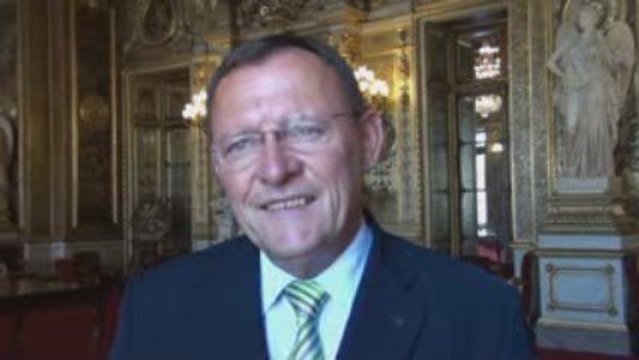 Taxe carbone : itw de Bruno Sido