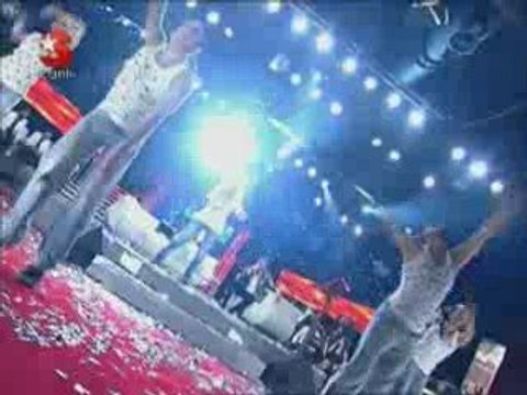 Ajda Pekkan - Resim (Ibo Show 11.10.09)